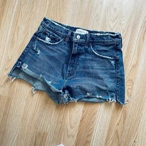 Abercormbie and Fitch NWOT size 29